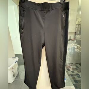 Chico’s Black ankle athletic pant size 6 EUC
